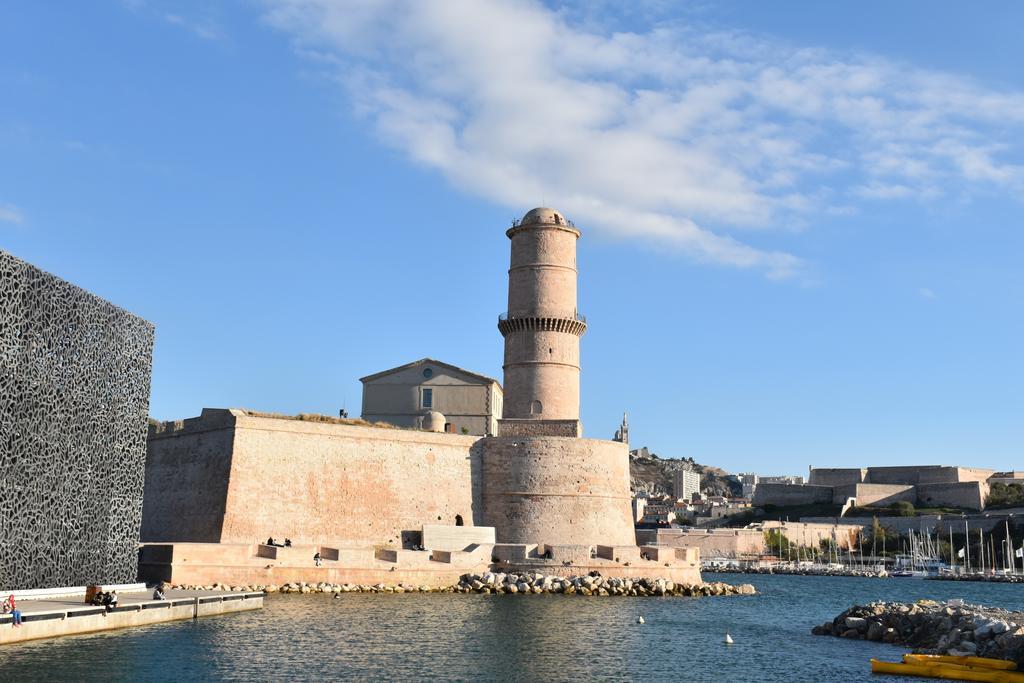 Apartmán Sous Le Clocher Marseille Exteriér fotografie